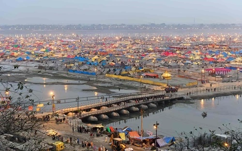 Perform Pind Daan at Triveni Sangam Prayagraj