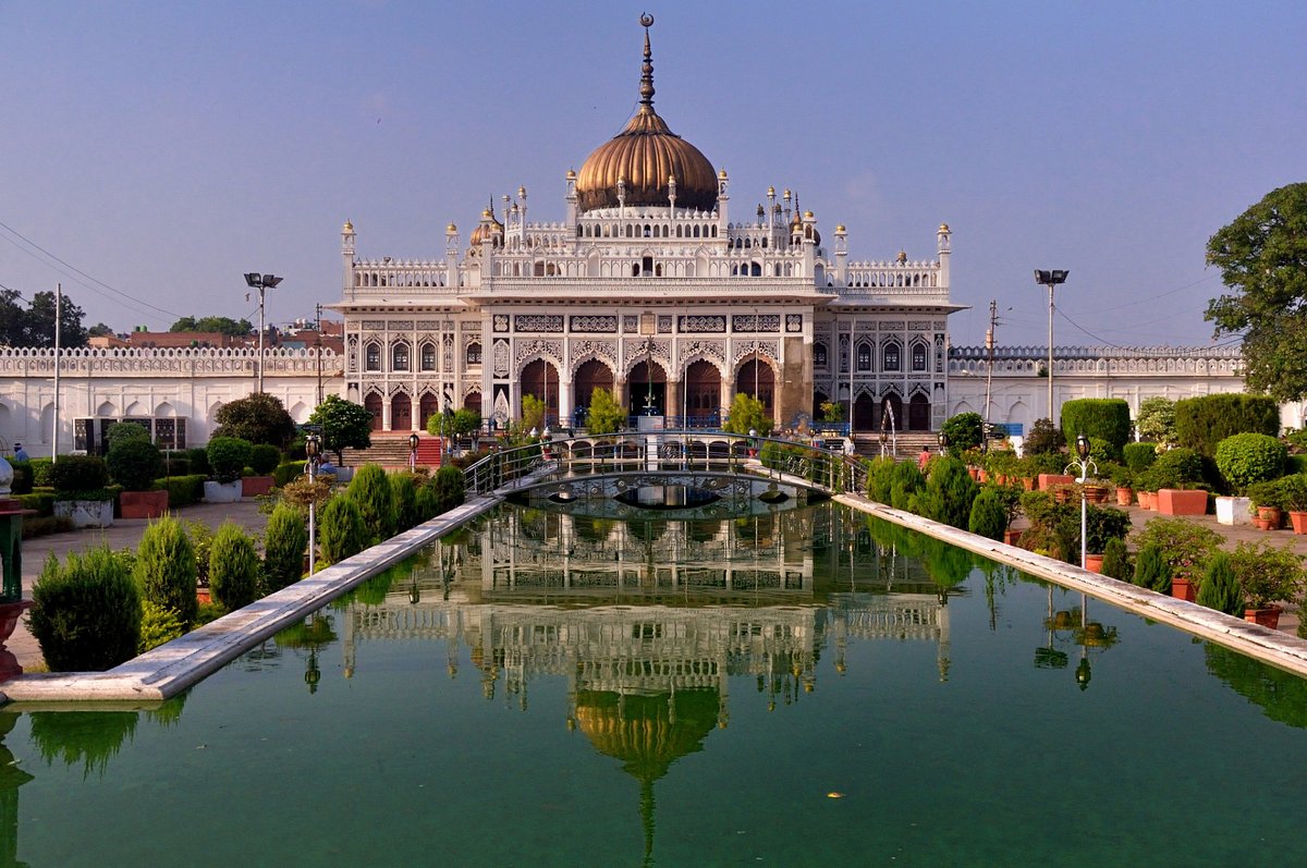 Chota Imambara in Lucknow, golden dome and ornate Mughal-Nawabi architecture 